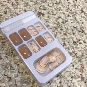 Press-on Designer Manicure